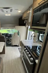 Megan's Thor Motor Coach Coleman Class C