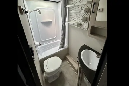 Off-Grid Family Fun! Pet-Friendly, Adventure-Ready RV