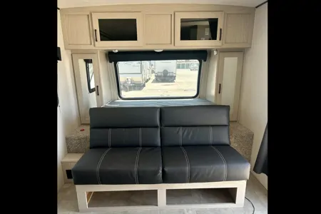 Off-Grid Family Fun! Pet-Friendly, Adventure-Ready RV