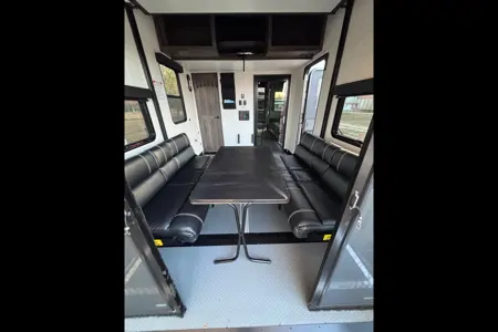 Alliance RV Valor 36v11 Fifth Wheel