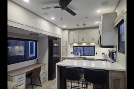 Allan's  Rural Park Model RV