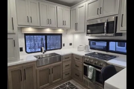 Allan's  Rural Park Model RV