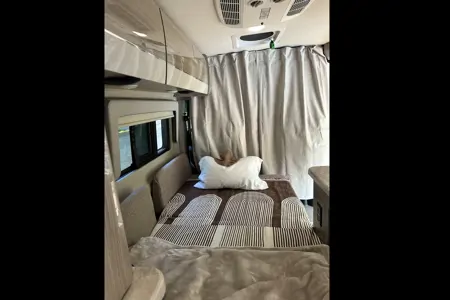 Lien's Thor Motor Coach Pro master Scope 18M Class B