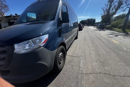 Sal shuttle