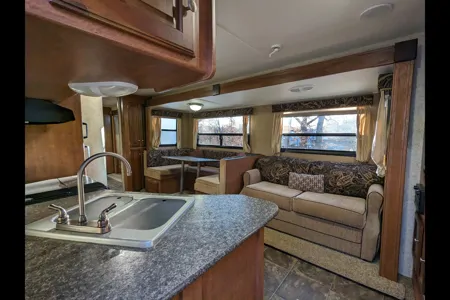 The Ultimate Family Bunkhouse - 2014 SunnyBrook Sunset Creek Classic 340 BHDS Travel Trailer