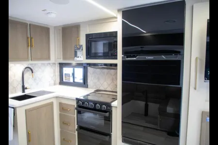 Brand New 2025 Forest-River Family Bunkhouse 36ft