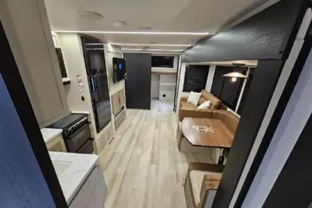 Brand New 2025 Forest-River Family Bunkhouse 36ft