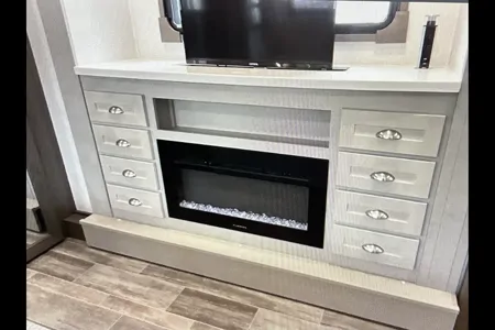 Paige's Forest River 392MB Fifth Wheel