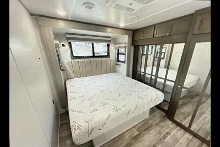 Paige's Forest River 392MB Fifth Wheel