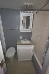 E&J Fleetwood 2004 Travel Trailer