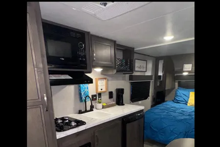 Let’s Getaway! Jayco 195RB Travel Trailer