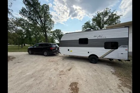 Roam Rover 2 2025 Travel Trailer