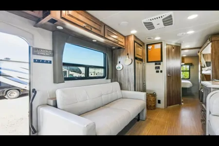 2020 Jayco Greyhawk 31FP: Spacious, Comfort& Fun!