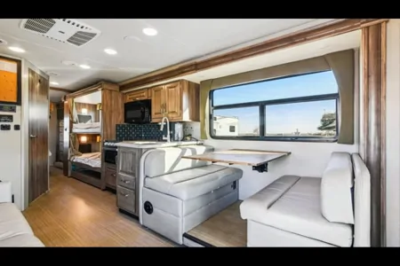 2020 Jayco Greyhawk 31FP: Spacious, Comfort& Fun!