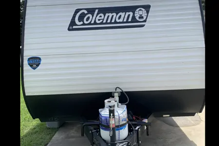 The Scoot Around Colman 17 B Travel Trailer