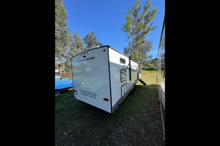 Forest River Alpha wolf 280QBS-L Travel Trailer