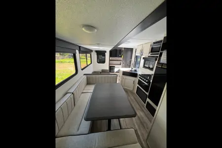 Forest River Alpha wolf 280QBS-L Travel Trailer