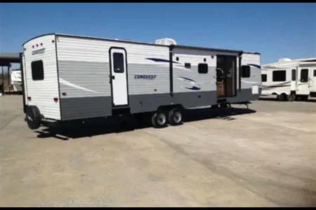 Honey Dukes Gulf Stream Travel Trailer