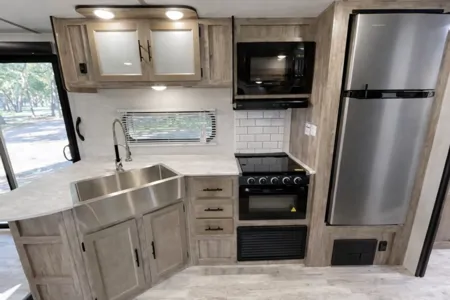 Honey Dukes Gulf Stream Travel Trailer