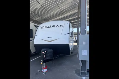 RICHARD's Keystone Cougar Travel Trailer
