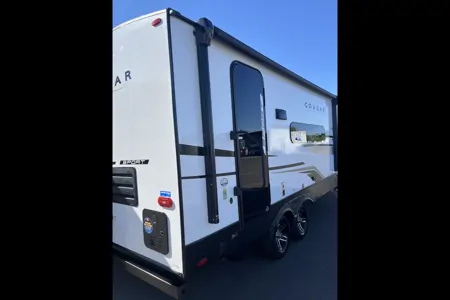 RICHARD's Keystone Cougar Travel Trailer