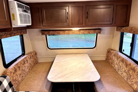 Family Adventure SUV Suite