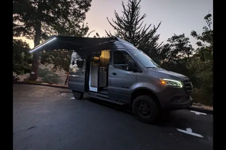 Skyvan Adventure Van Tiffin Motorhomes Allegro GH1 Class B