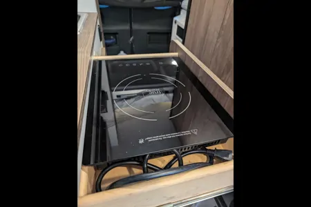 Skyvan Adventure Van Tiffin Motorhomes Allegro GH1 Class B