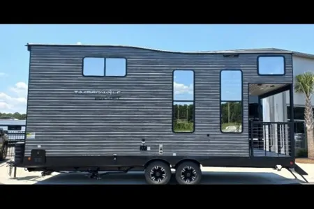 Ozarro's Timberwolf Mini Loft 16ML