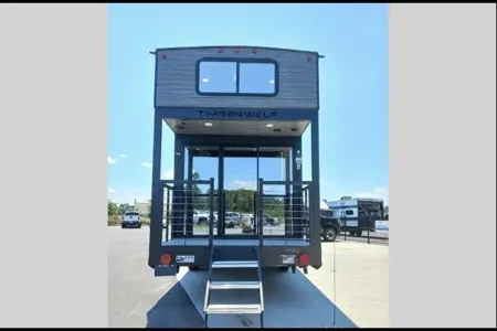 Ozarro's Timberwolf Mini Loft 16ML