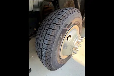 Coachy – Your Spring & Summer Escape (No Prep or Pet Fees)