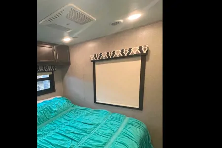 Bunk house  Entegra Coach Vision 29f Class A