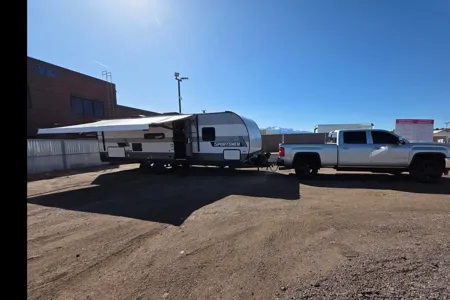 2022 KZ 27 Foot Camper