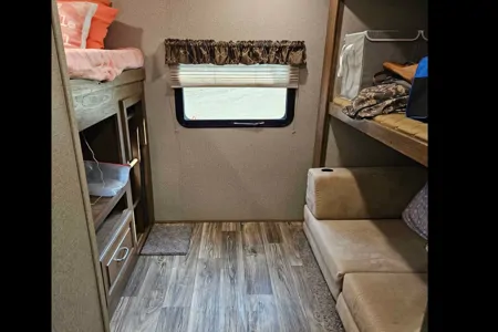 Ovadek rentals LLC Keystone Laredo Travel Trailer