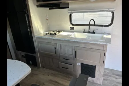 Grand River 25 Rb Travel Trailer