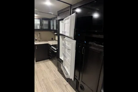 Jordan's Grand Design Imagine Travel Trailer
