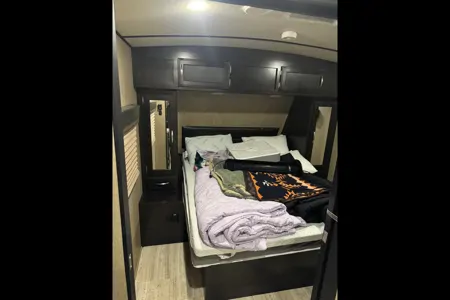 Jordan's Grand Design Imagine Travel Trailer
