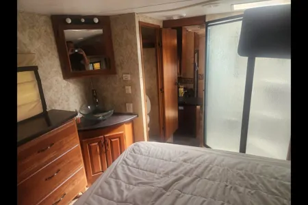 Darryl's Keystone Montana High Country 333DB Fifth Wheel
