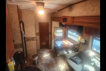 Darryl's Keystone Montana High Country 333DB Fifth Wheel