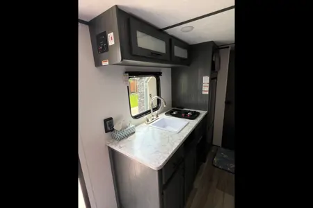 Volodymyr's Dutchmen Aspen trail mini Travel Trailer