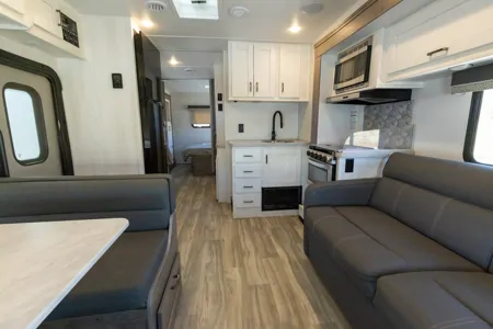 Gulfstream Bunkhouse 63111- 24007