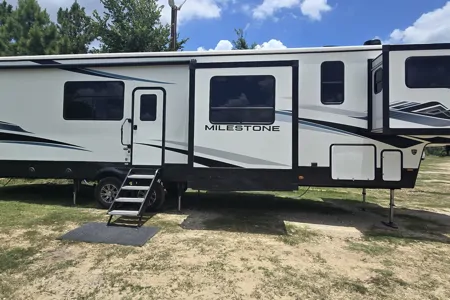 Tom's Heartland Milestone