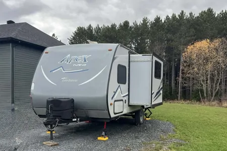 Magnifique Apex Nano 19 pieds