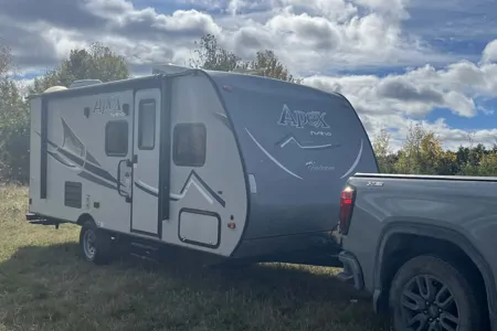 Magnifique Apex Nano 19 pieds