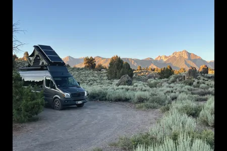 Sight Seeing Family Camper