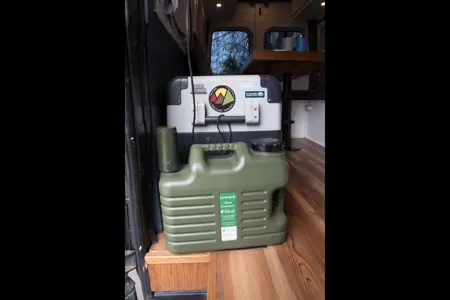 Sight Seeing Family Camper