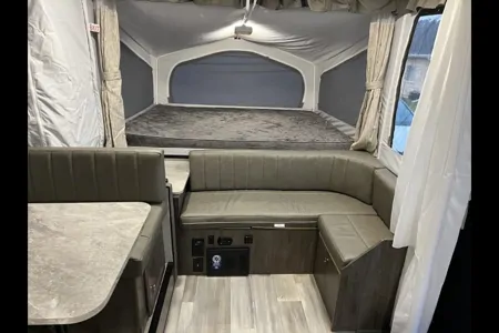 Pop-up that sleeps the whole family under 3300 lbs