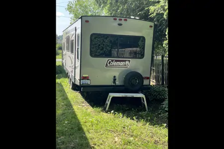 Chris's Coleman 2605 Travel Trailer