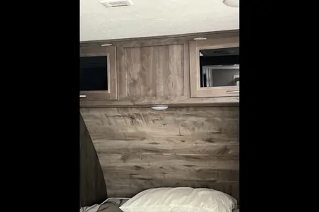Chris's Coleman 2605 Travel Trailer