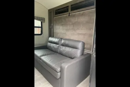 Sonic lite home on wheels